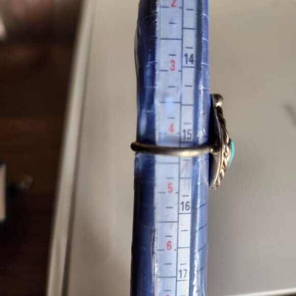 Vintage Navajo Sterling Silver Turquoise Ring With Leaf Design Size 7.5 Womens J - Picture 3 of 3